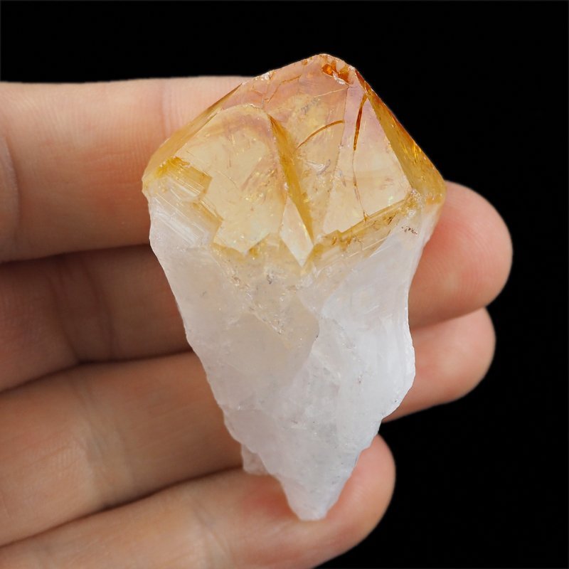 CYTRYN - MONOKRYSZTAŁ - 84 mm - BRAZYLIA