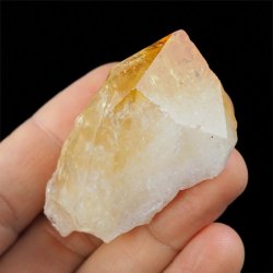 CYTRYN - MONOKRYSZTAŁ - 82 mm - BRAZYLIA