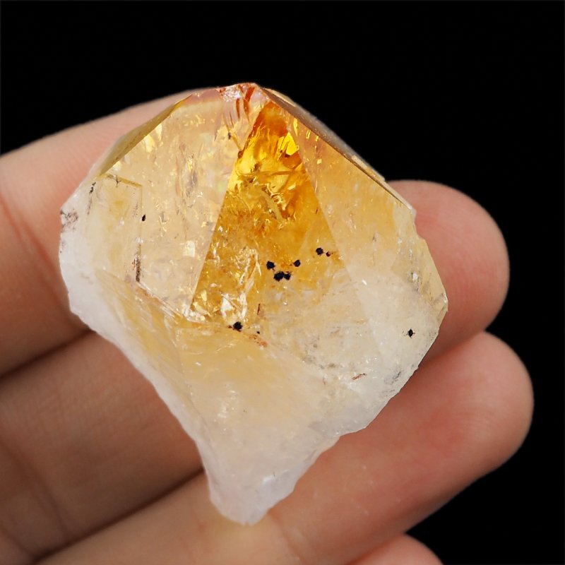 CYTRYN - MONOKRYSZTAŁ - 73 mm - BRAZYLIA