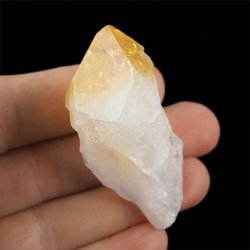 CYTRYN - MONOKRYSZTAŁ - 88 mm - BRAZYLIA