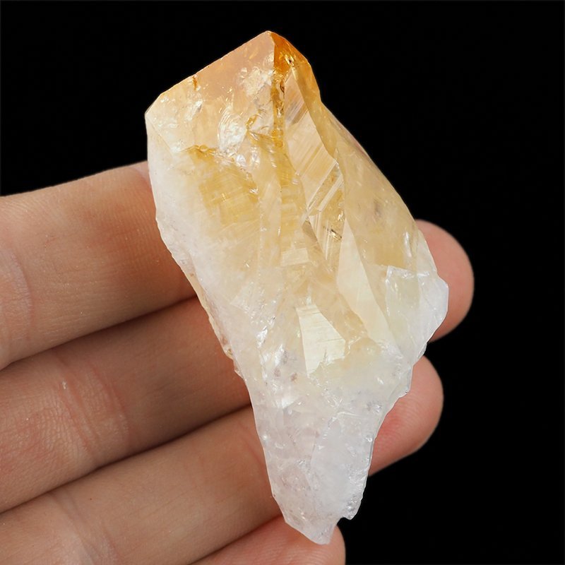 CYTRYN - MONOKRYSZTAŁ - 88 mm - BRAZYLIA