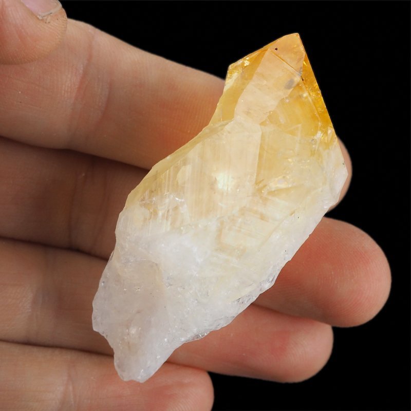 CYTRYN - MONOKRYSZTAŁ - 88 mm - BRAZYLIA