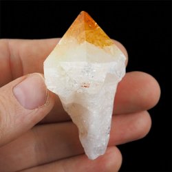 CYTRYN - MONOKRYSZTAŁ - 85 mm - BRAZYLIA