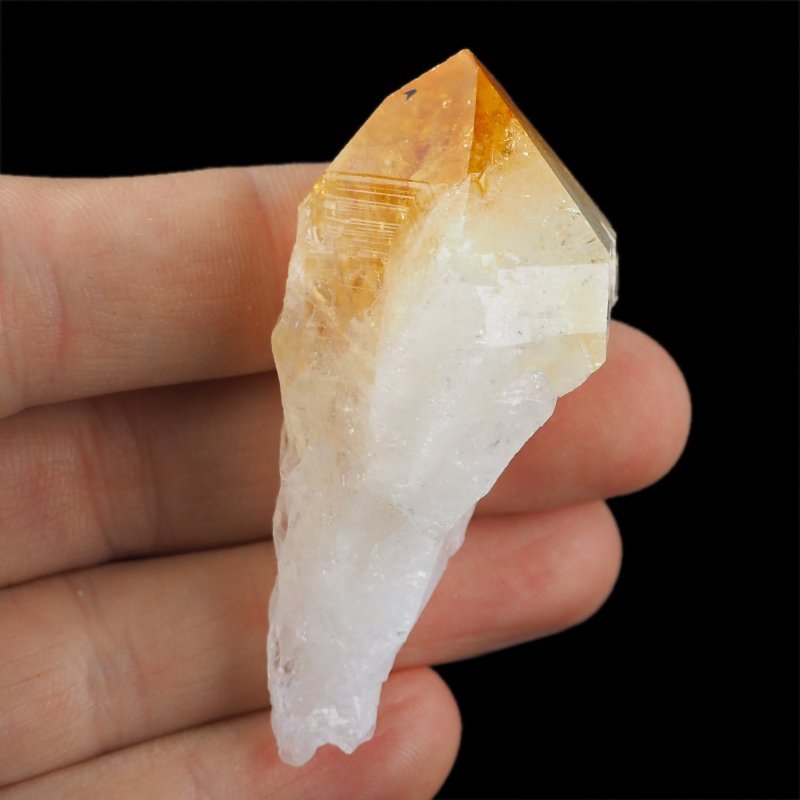 CYTRYN - MONOKRYSZTAŁ - 89 mm - BRAZYLIA