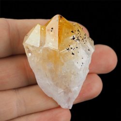 CYTRYN - MONOKRYSZTAŁ - 81 mm - BRAZYLIA