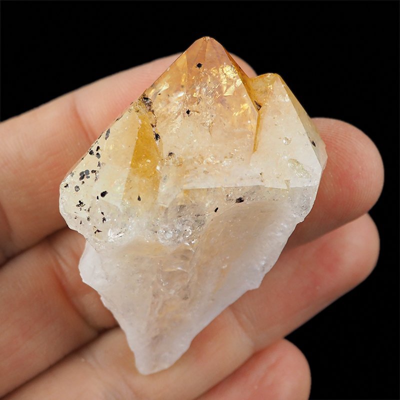 CYTRYN - MONOKRYSZTAŁ - 81 mm - BRAZYLIA