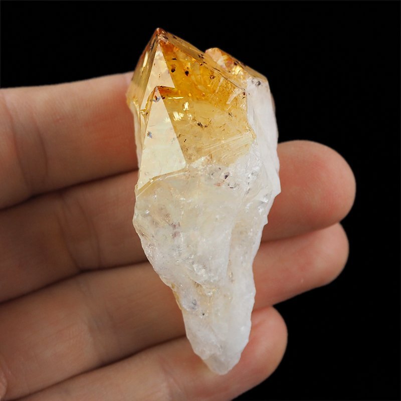 CYTRYN - MONOKRYSZTAŁ - 89 mm - BRAZYLIA