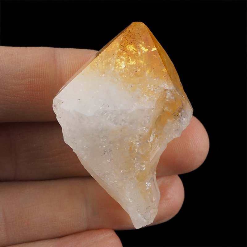 CYTRYN - MONOKRYSZTAŁ - 78 mm - BRAZYLIA