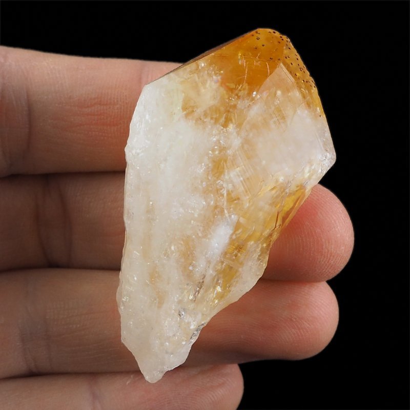 CYTRYN - MONOKRYSZTAŁ - 83 mm - BRAZYLIA