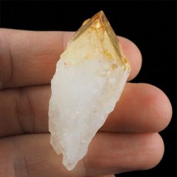 CYTRYN - MONOKRYSZTAŁ - 78 mm - BRAZYLIA