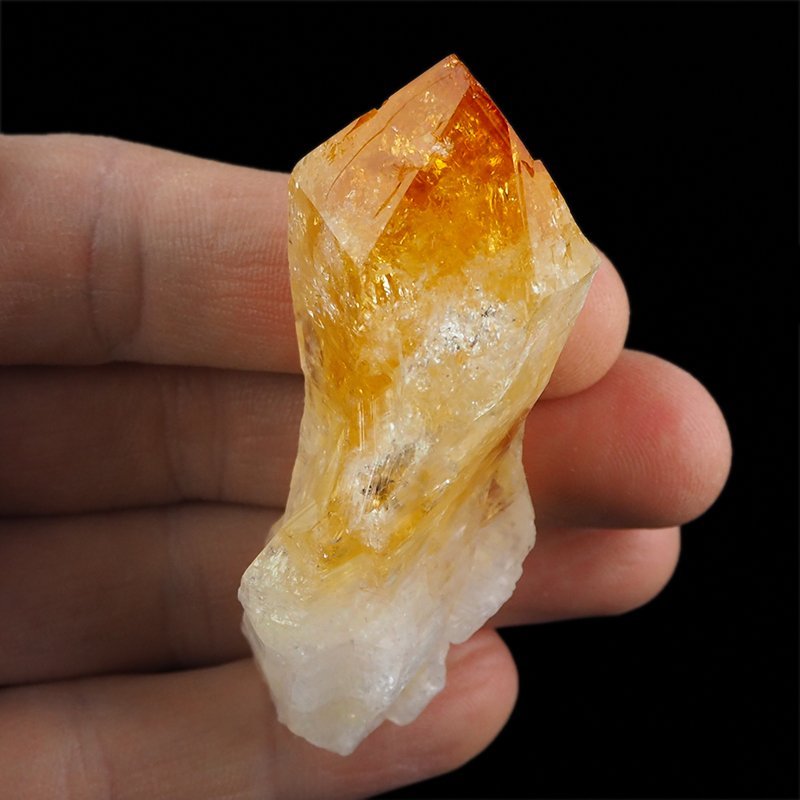 CYTRYN - MONOKRYSZTAŁ - 95 mm - BRAZYLIA