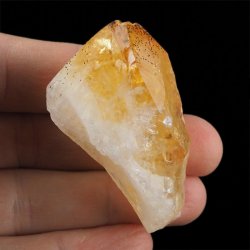 CYTRYN - MONOKRYSZTAŁ - 82 mm - BRAZYLIA