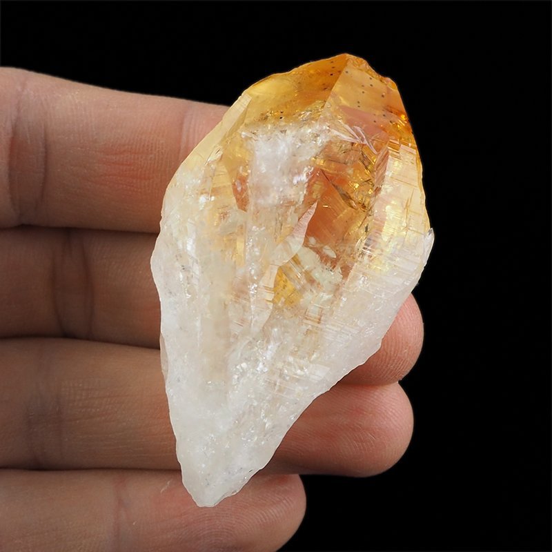 CYTRYN - MONOKRYSZTAŁ - 85 mm - BRAZYLIA