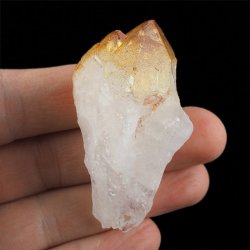 CYTRYN - MONOKRYSZTAŁ - 87 mm - BRAZYLIA