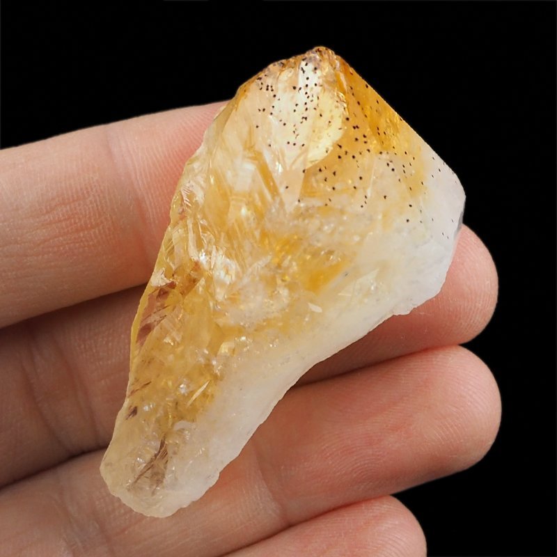 CYTRYN - MONOKRYSZTAŁ - 83 mm - BRAZYLIA