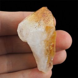 CYTRYN - MONOKRYSZTAŁ - 83 mm - BRAZYLIA