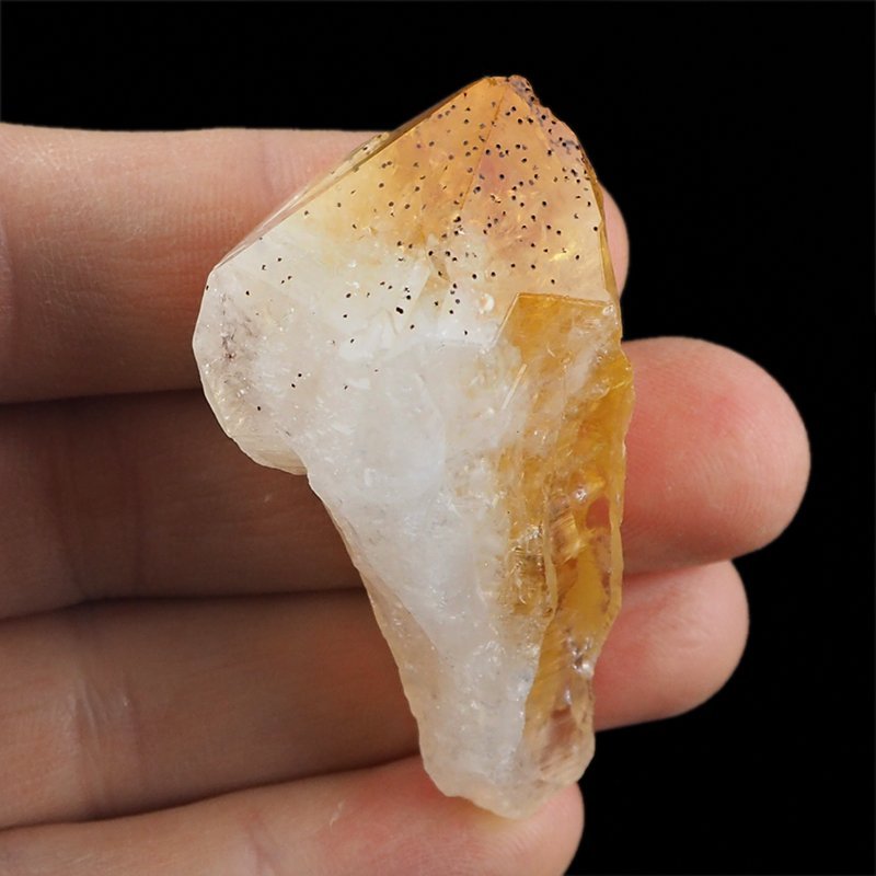 CYTRYN - MONOKRYSZTAŁ - 83 mm - BRAZYLIA