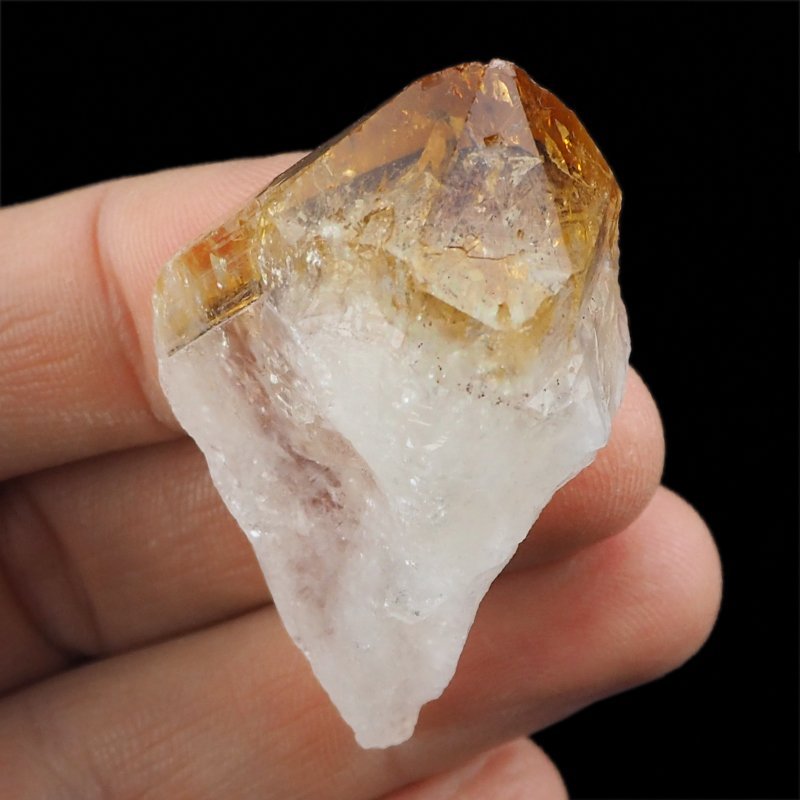 CYTRYN - MONOKRYSZTAŁ - 81 mm - BRAZYLIA