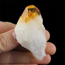 CYTRYN - MONOKRYSZTAŁ - 96 mm - BRAZYLIA