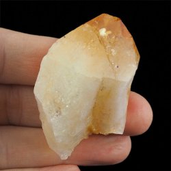 CYTRYN - MONOKRYSZTAŁ - 81 mm - BRAZYLIA