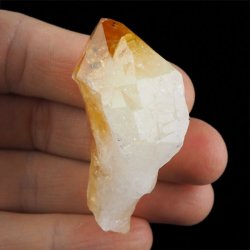 CYTRYN - MONOKRYSZTAŁ - 82 mm - BRAZYLIA