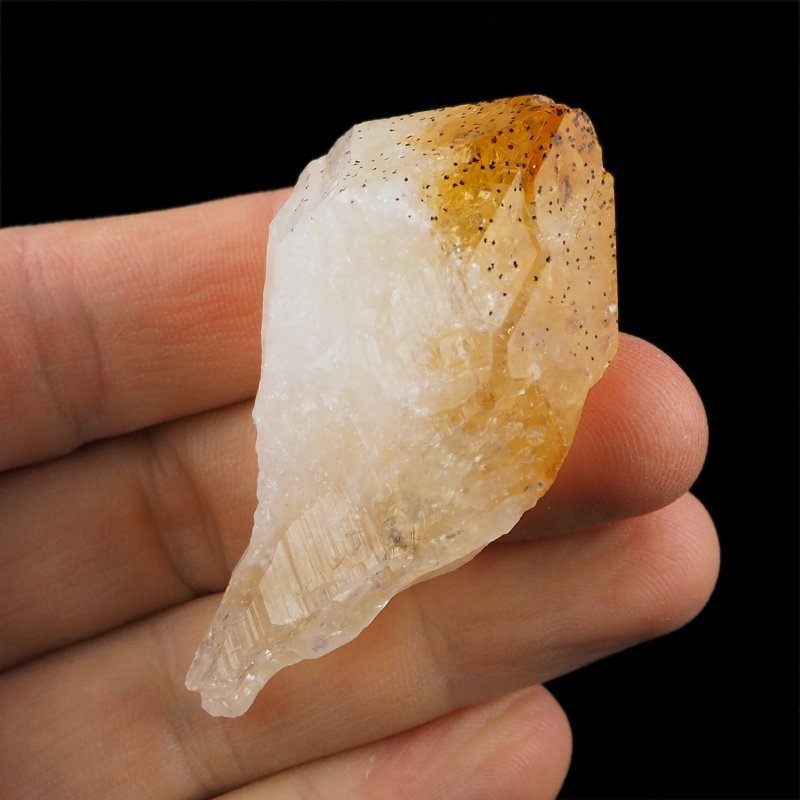 CYTRYN - MONOKRYSZTAŁ - 88 mm - BRAZYLIA