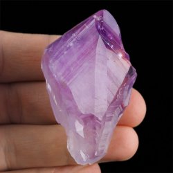 AMETYST - MONOKRYSZTAŁ - 57 mm - BRAZYLIA