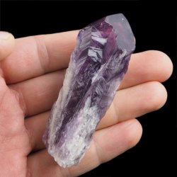 AMETYST - KRYSZTAŁ (POINT) - 79 mm - BRAZYLIA