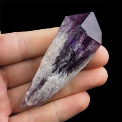AMETYST - KRYSZTAŁ (POINT) - 81 mm - BRAZYLIA