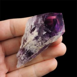 AMETYST - KRYSZTAŁ (POINT) - 78 mm - BRAZYLIA