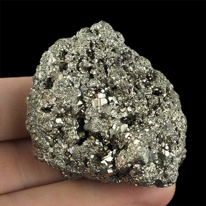 PIRYT - BŁYSZCZĄCE KRYSZTAŁY - 54 mm - PERU