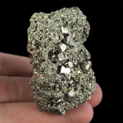 PIRYT - BŁYSZCZĄCE KRYSZTAŁY - 57 mm - PERU