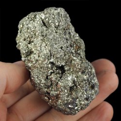 PIRYT - BŁYSZCZĄCE KRYSZTAŁY - 67 mm - PERU