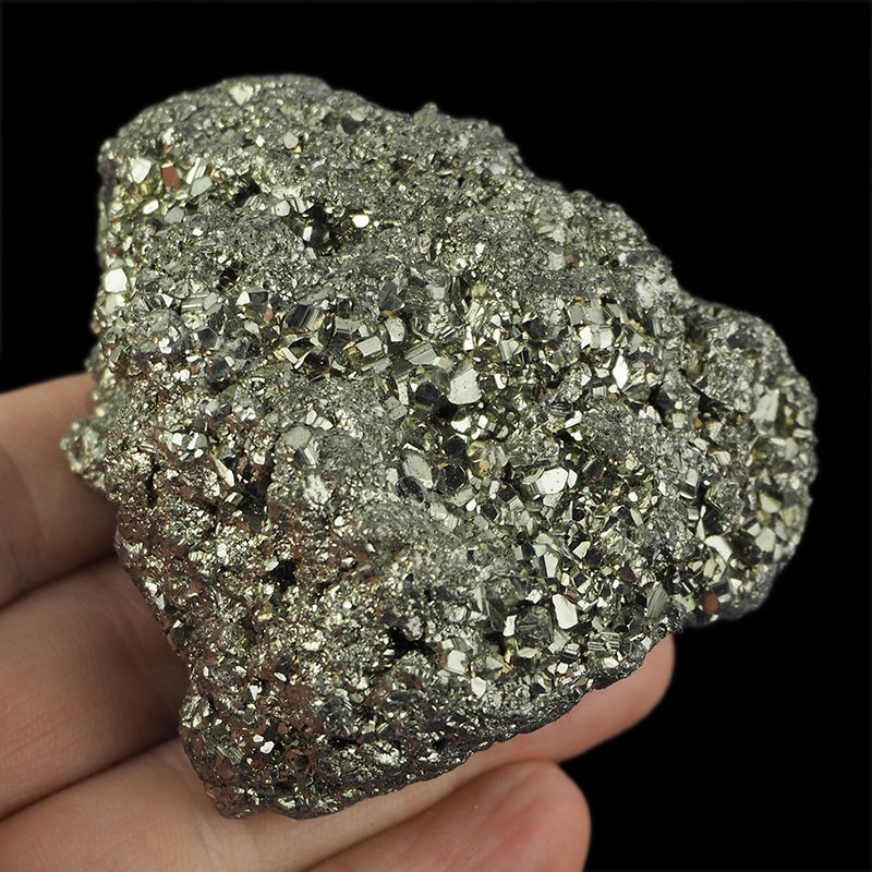 PIRYT - BŁYSZCZĄCE KRYSZTAŁY - 67 mm - PERU