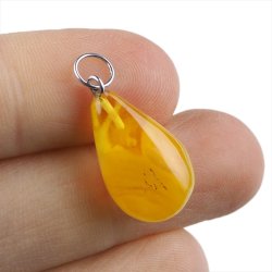 BURSZTYN - WISIOREK Z NATURALNYM KAMIENIEM - 27 mm