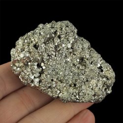 PIRYT - BŁYSZCZĄCE KRYSZTAŁY - 64 mm - PERU