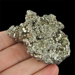 PIRYT - BŁYSZCZĄCE KRYSZTAŁY - 61 mm - PERU