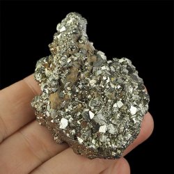 PIRYT - BŁYSZCZĄCE KRYSZTAŁY - 61 mm - PERU