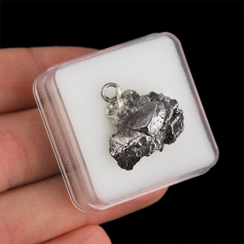 Campo del Cielo - WISIOREK Z METEORYTEM - 22 mm - ARGENTYNA