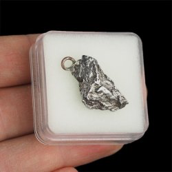 Campo del Cielo - WISIOREK Z METEORYTEM - 26 mm - ARGENTYNA