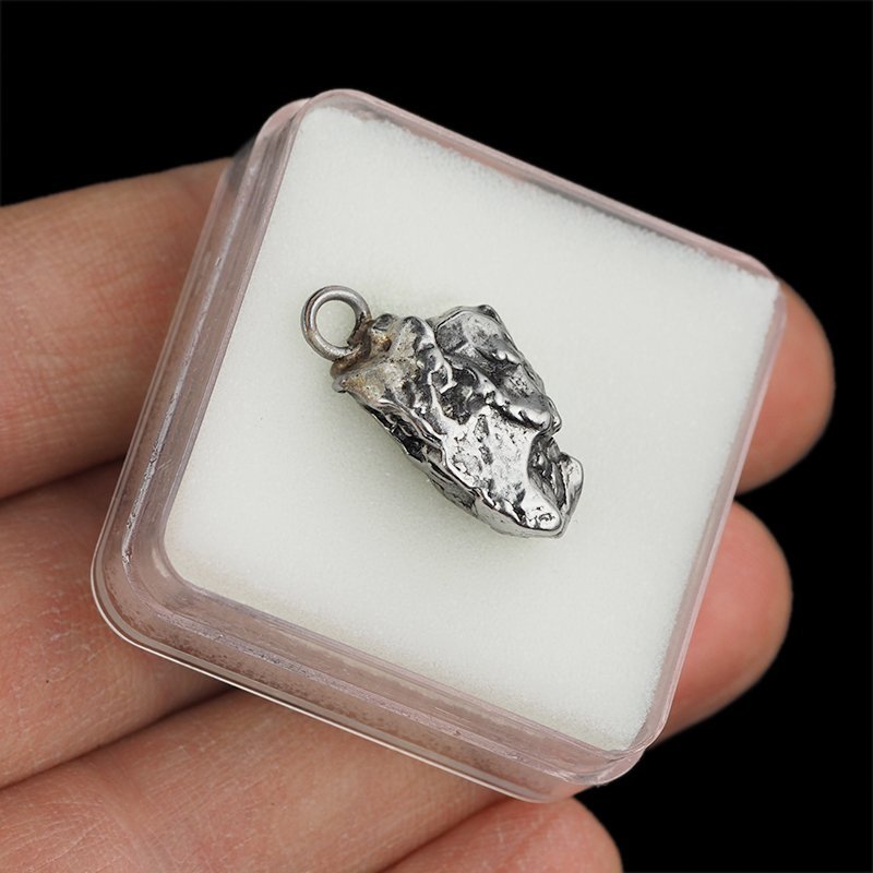 Campo del Cielo - WISIOREK Z METEORYTEM - 22 mm - ARGENTYNA