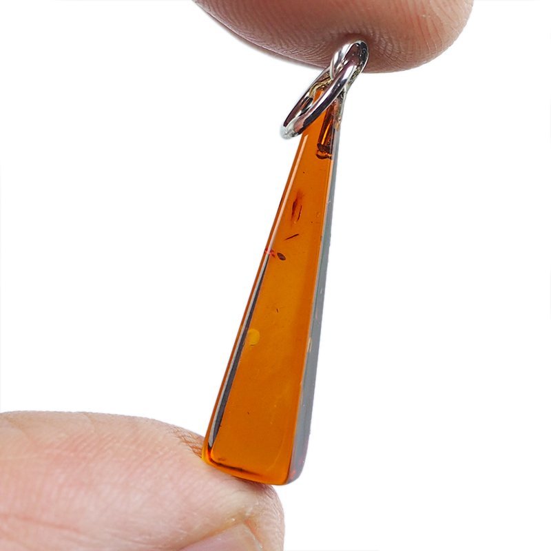 BURSZTYN - WISIOREK Z NATURALNYM KAMIENIEM - 37 mm