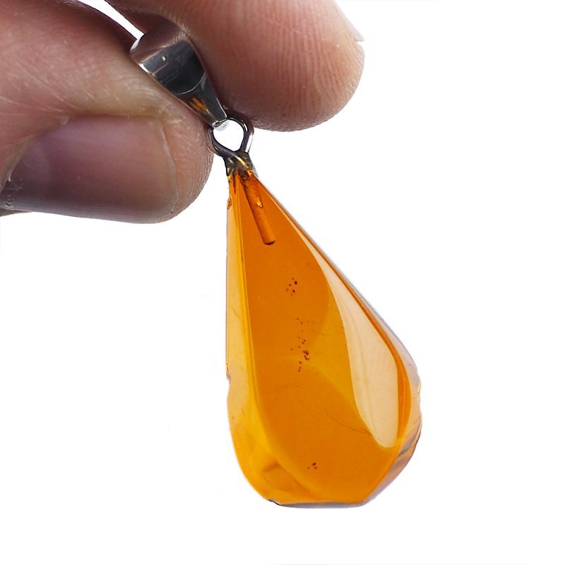 BURSZTYN - WISIOREK Z NATURALNYM KAMIENIEM - 40 mm