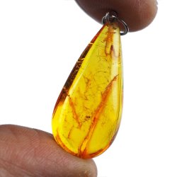 BURSZTYN - WISIOREK Z NATURALNYM KAMIENIEM - 36 mm