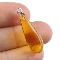 BURSZTYN - WISIOREK Z NATURALNYM KAMIENIEM - 36 mm