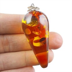 BURSZTYN - WISIOREK Z NATURALNYM KAMIENIEM - 65 mm