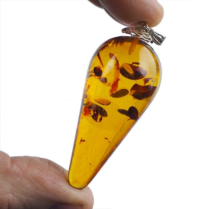 BURSZTYN - WISIOREK Z NATURALNYM KAMIENIEM - 65 mm