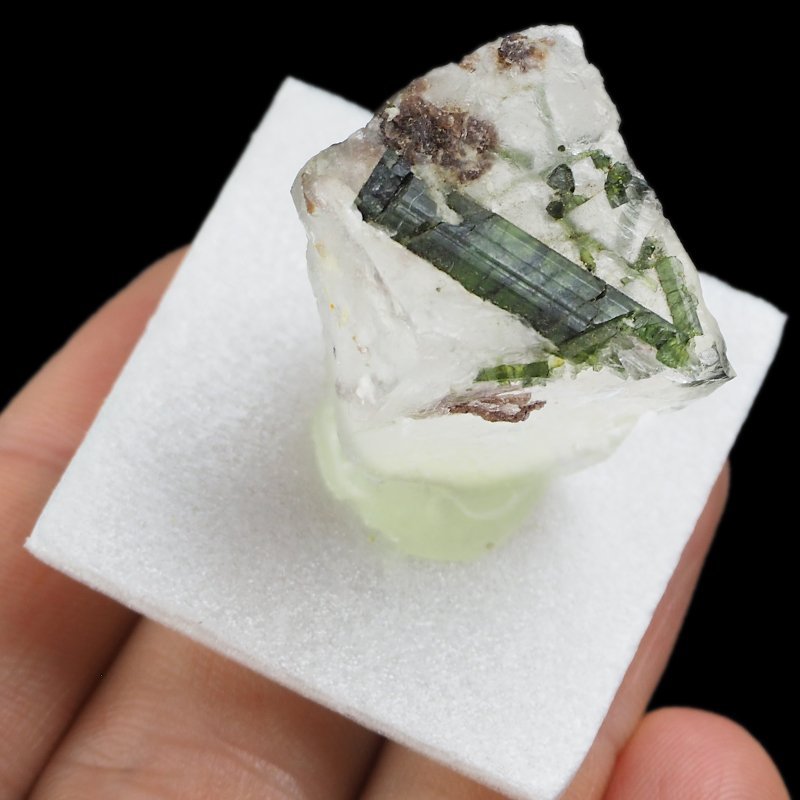 ZIELONY TURMALIN WERDELIT, KRYSZTAŁ GÓRSKI - 33 mm - BRAZYLIA