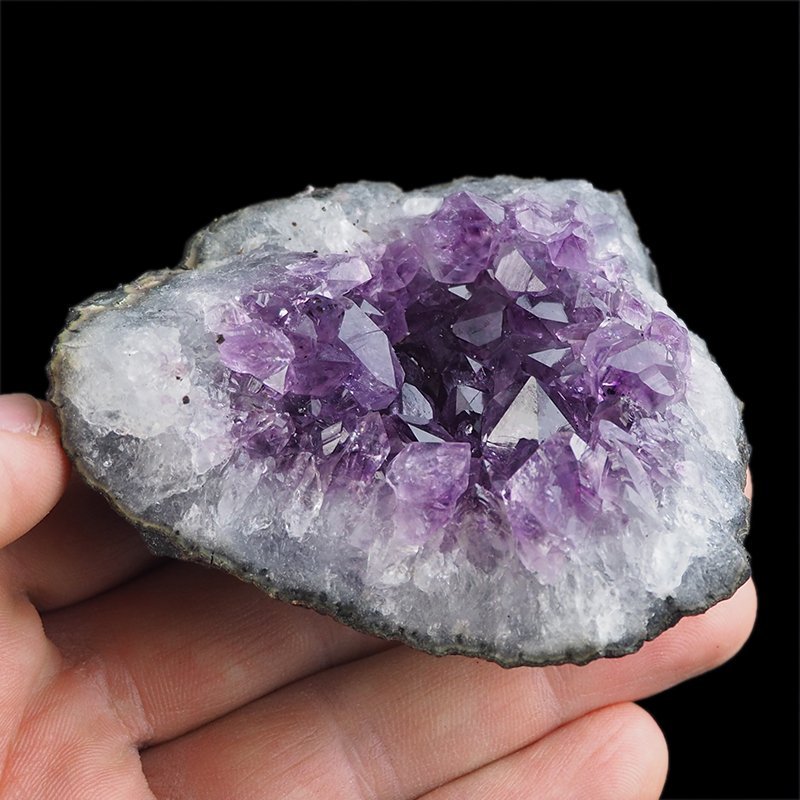 AMETYST- SZCZOTKA KRYSTALICZNA - 76 mm - URUGWAJ