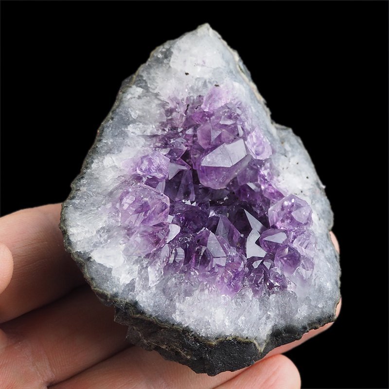 AMETYST- SZCZOTKA KRYSTALICZNA - 76 mm - URUGWAJ